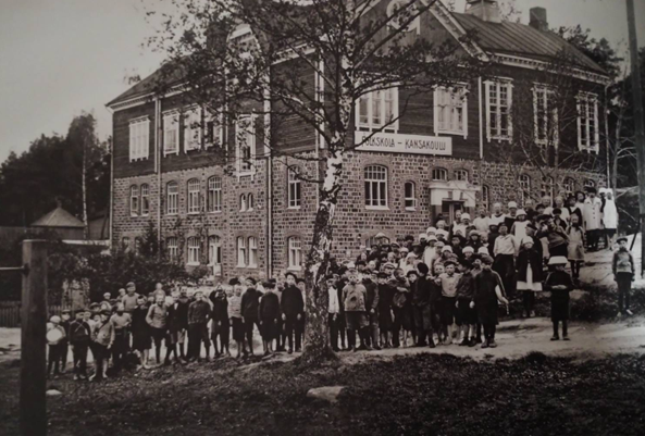 Picture1 Bild av Dalsbruks skola 1924